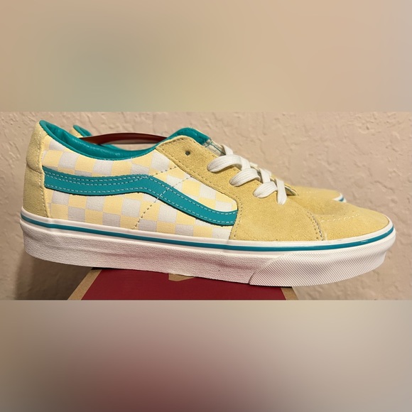 VANS Sk8-Low Checkerboard Lace Ups - Picture 4 of 9